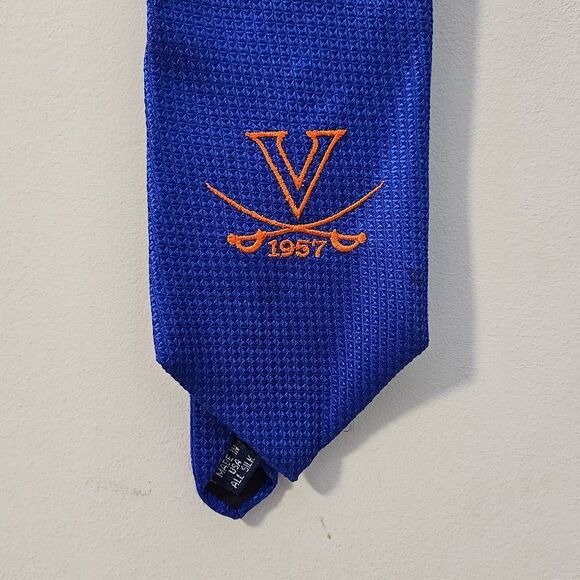 UVA Virginia 100% Silk Tie 1957 - Picture 1 of 3